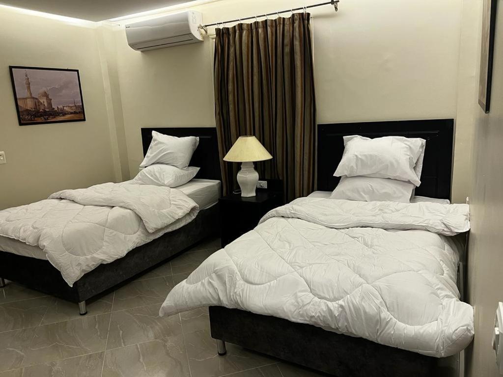 Alaa Eldein Pyramids Lights Hotell Kafret el-Gabal Exteriör bild