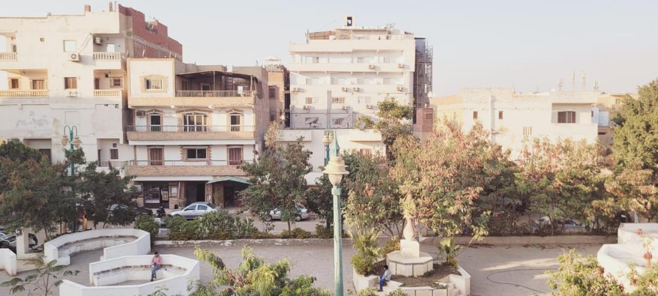 Alaa Eldein Pyramids Lights Hotell Kafret el-Gabal Exteriör bild