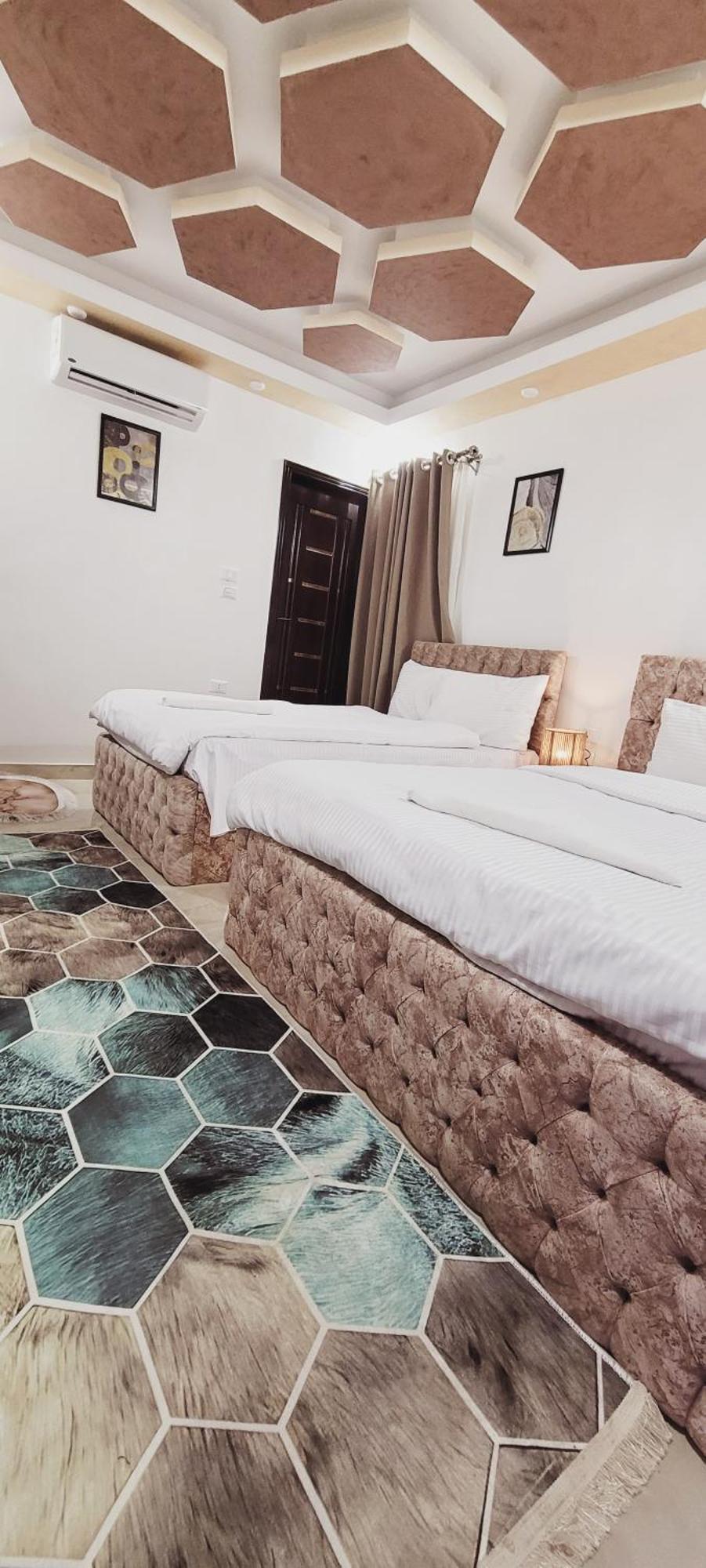 Alaa Eldein Pyramids Lights Hotell Kafret el-Gabal Rum bild